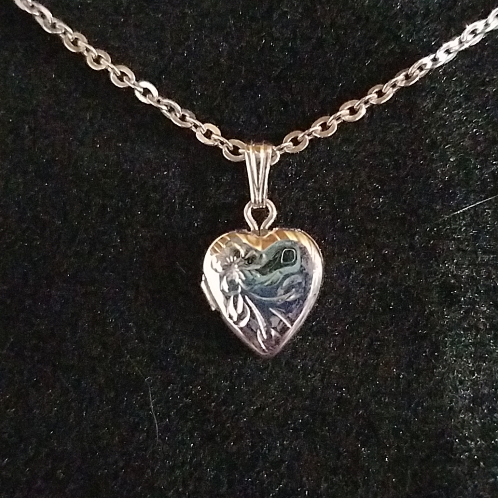 Silver Heart Locket
